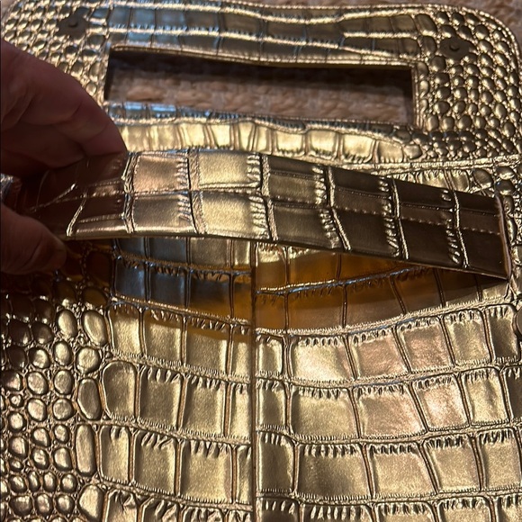 Gold Crocodile Embossed Clutch - Picture 8 of 9